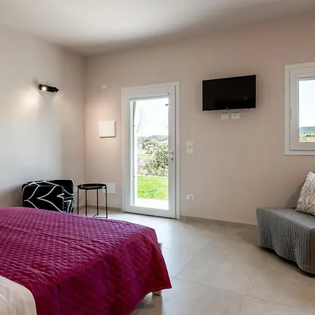 Podere N.8 Bio Casale Maremma * Alberese