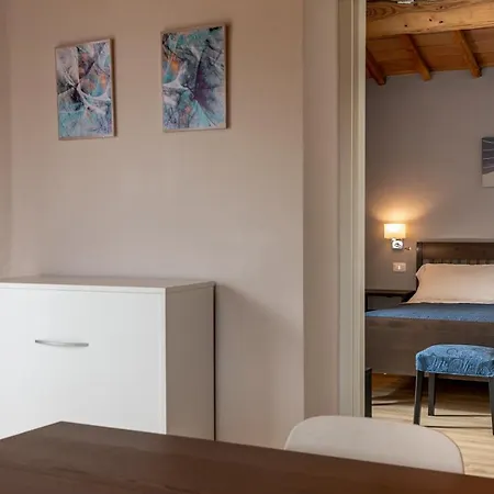 Podere N.8 Bio Casale Maremma Gospodarstwo agroturystyczne *